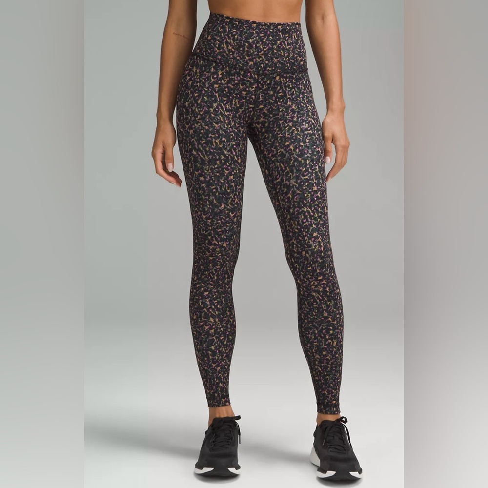 Lululemon Wunder Train HR Tight 28”